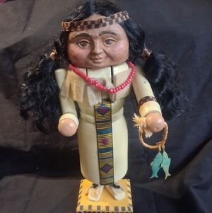 VINTAGE BEAUTIFUL BRN BRAND NATIVE AMERICAN MAIDEN NUTCRACKER.